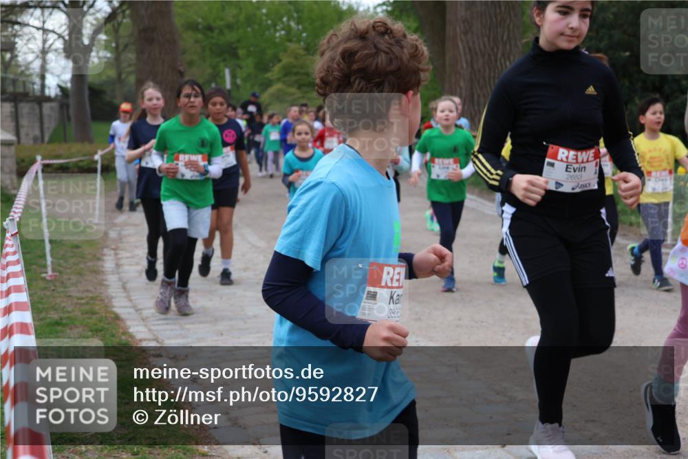 25.04.2026 - Das Zehntel Zöllner http://msf.ph/oto/9592827 25.04.2026 08:44:25 Laufen 3806, 3806, 2653 meine-sportfotos.de
