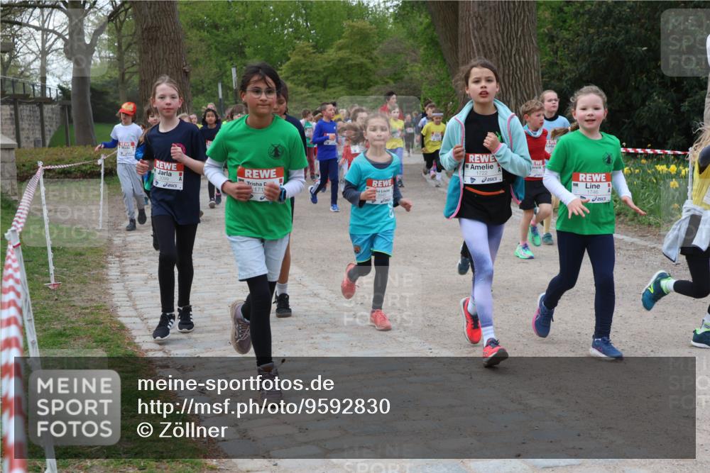 25.04.2026 - Das Zehntel Zöllner http://msf.ph/oto/9592830 25.04.2026 08:44:26 Laufen 3099, 171, 1722, 1746 meine-sportfotos.de