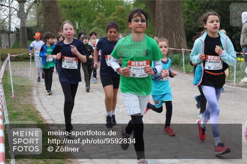 25.04.2026 - Das Zehntel Zöllner http://msf.ph/oto/9592834 25.04.2026 08:44:27 Laufen 3099, 1716, 1722 meine-sportfotos.de
