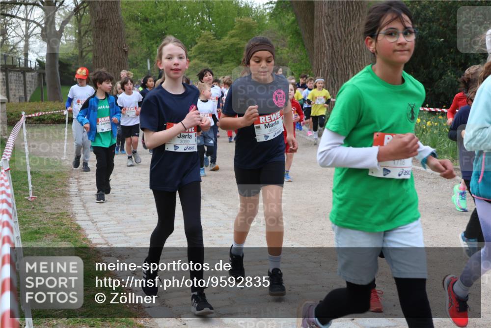 25.04.2026 - Das Zehntel Zöllner http://msf.ph/oto/9592835 25.04.2026 08:44:27 Laufen 3099, 3094, 1716 meine-sportfotos.de