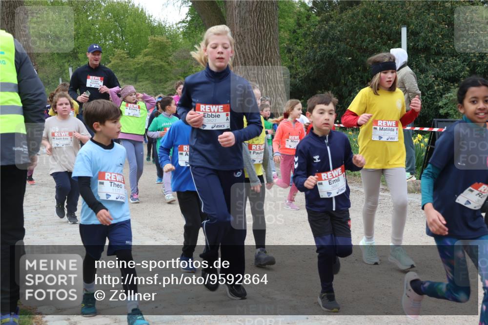 25.04.2026 - Das Zehntel Zöllner http://msf.ph/oto/9592864 25.04.2026 08:44:34 Laufen 05, 1177, 3827, 3887 meine-sportfotos.de
