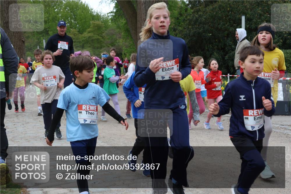 25.04.2026 - Das Zehntel Zöllner http://msf.ph/oto/9592867 25.04.2026 08:44:35 Laufen 05, 1177, 3827, 3887 meine-sportfotos.de