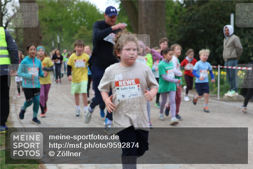 25.04.2026 - Das Zehntel Zöllner http://msf.ph/oto/9592874 25.04.2026 08:44:37 Laufen 05, 1107 meine-sportfotos.de