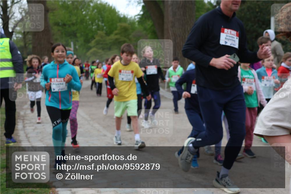 25.04.2026 - Das Zehntel Zöllner http://msf.ph/oto/9592879 25.04.2026 08:44:37 Laufen 0176 meine-sportfotos.de