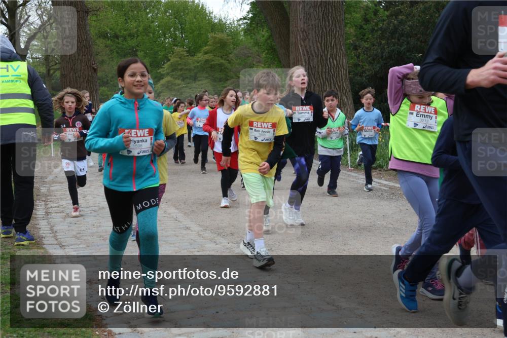 25.04.2026 - Das Zehntel Zöllner http://msf.ph/oto/9592881 25.04.2026 08:44:38 Laufen 4, 1598, 1595, 3213 meine-sportfotos.de
