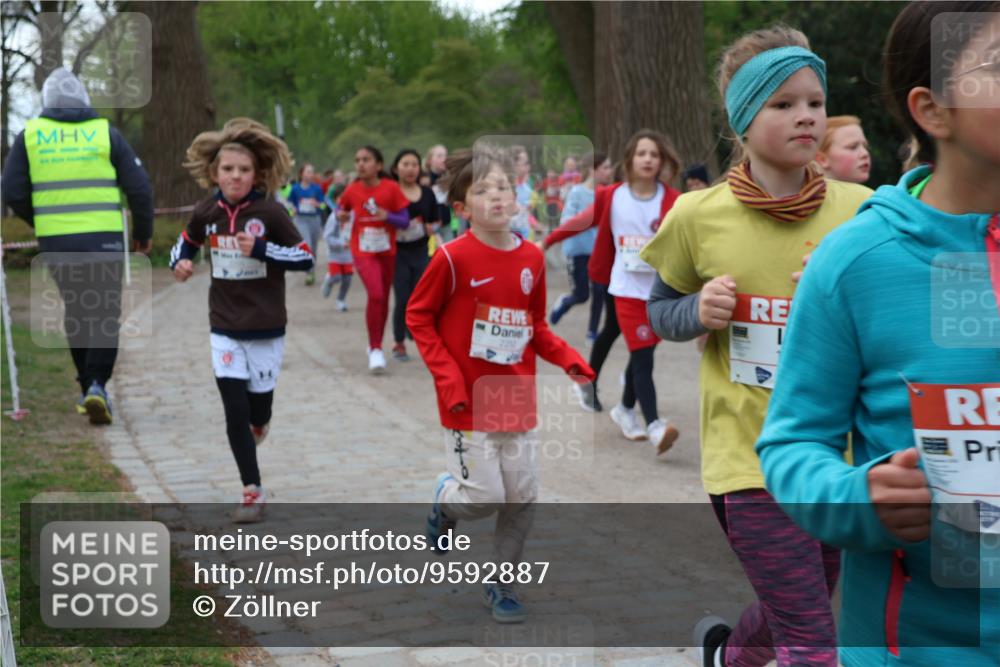 25.04.2026 - Das Zehntel Zöllner http://msf.ph/oto/9592887 25.04.2026 08:44:39 Laufen 2252 meine-sportfotos.de