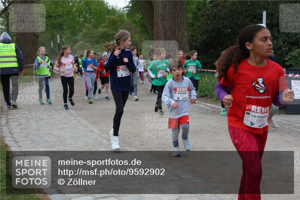 25.04.2026 - Das Zehntel Zöllner http://msf.ph/oto/9592902 25.04.2026 08:44:43 Laufen 4444444, 1924, 2665 meine-sportfotos.de