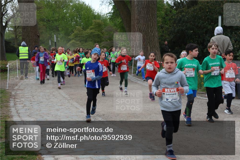 25.04.2026 - Das Zehntel Zöllner http://msf.ph/oto/9592939 25.04.2026 08:44:50 Laufen 3943, 2185 meine-sportfotos.de