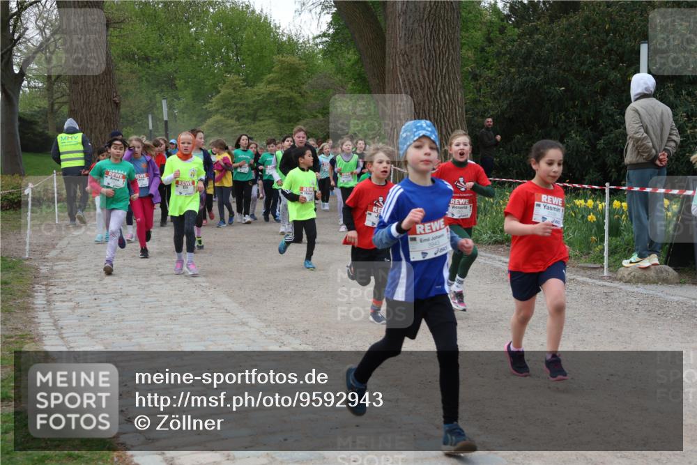 25.04.2026 - Das Zehntel Zöllner http://msf.ph/oto/9592943 25.04.2026 08:44:51 Laufen 3943 meine-sportfotos.de