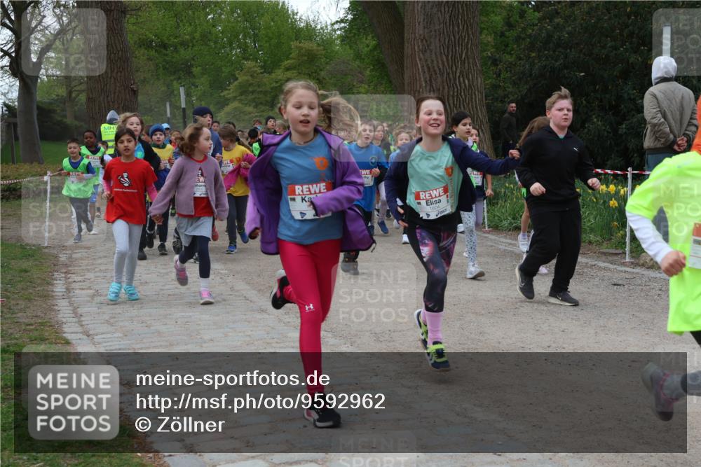 25.04.2026 - Das Zehntel Zöllner http://msf.ph/oto/9592962 25.04.2026 08:44:54 Laufen 1604 meine-sportfotos.de