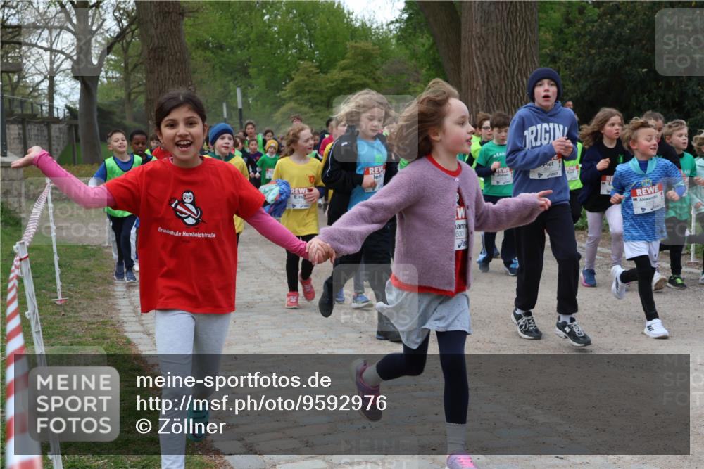25.04.2026 - Das Zehntel Zöllner http://msf.ph/oto/9592976 25.04.2026 08:44:55 Laufen 600 meine-sportfotos.de