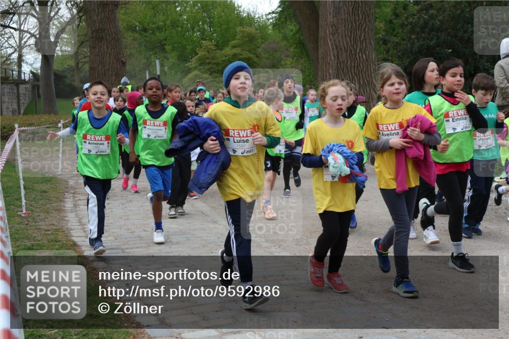 25.04.2026 - Das Zehntel Zöllner http://msf.ph/oto/9592986 25.04.2026 08:44:57 Laufen 1385, 1344, 1597, 1411 meine-sportfotos.de