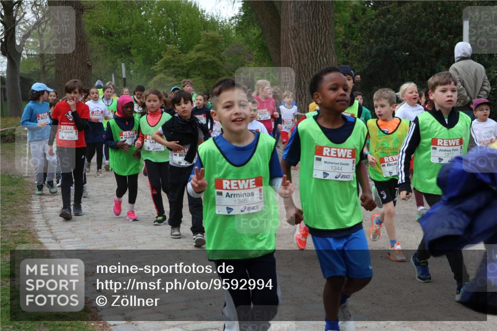 25.04.2026 - Das Zehntel Zöllner http://msf.ph/oto/9592994 25.04.2026 08:44:58 Laufen 1385, 1344, 1377 meine-sportfotos.de