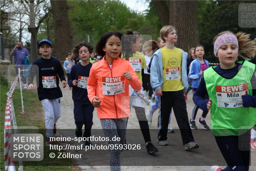 25.04.2026 - Das Zehntel Zöllner http://msf.ph/oto/9593026 25.04.2026 08:45:05 Laufen 2214, 225, 3948, 2807, 2804, 1382 meine-sportfotos.de