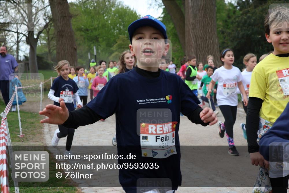 25.04.2026 - Das Zehntel Zöllner http://msf.ph/oto/9593035 25.04.2026 08:45:07 Laufen 2214 meine-sportfotos.de