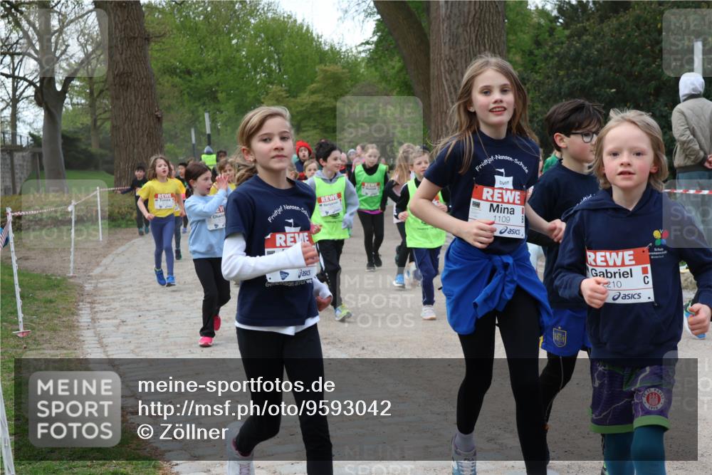 25.04.2026 - Das Zehntel Zöllner http://msf.ph/oto/9593042 25.04.2026 08:45:08 Laufen 1109, 210, 1910 meine-sportfotos.de