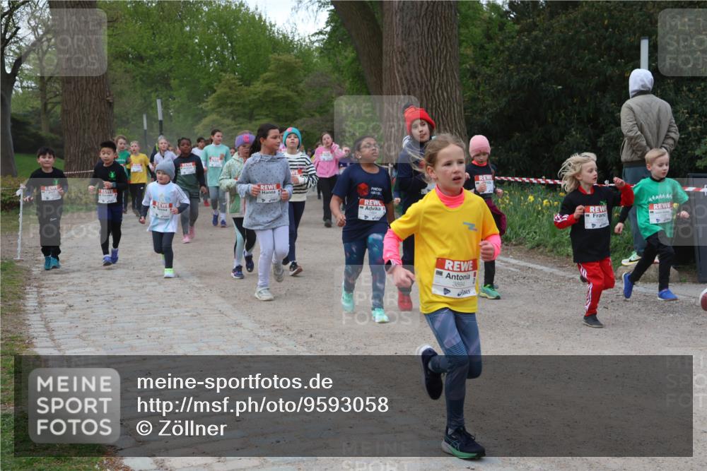 25.04.2026 - Das Zehntel Zöllner http://msf.ph/oto/9593058 25.04.2026 08:45:12 Laufen 3894 meine-sportfotos.de