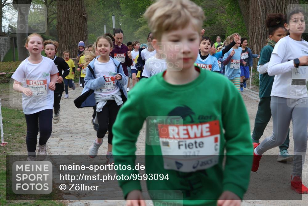 25.04.2026 - Das Zehntel Zöllner http://msf.ph/oto/9593094 25.04.2026 08:45:22 Laufen 3513, 3542, 3747 meine-sportfotos.de