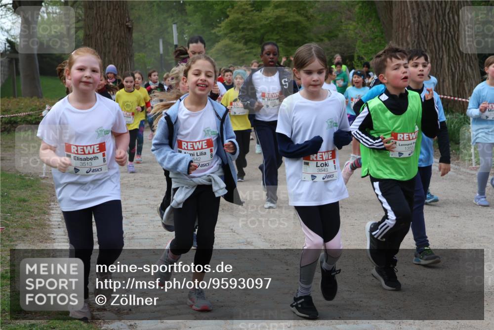 25.04.2026 - Das Zehntel Zöllner http://msf.ph/oto/9593097 25.04.2026 08:45:22 Laufen 3513, 542, 3543, 1355 meine-sportfotos.de