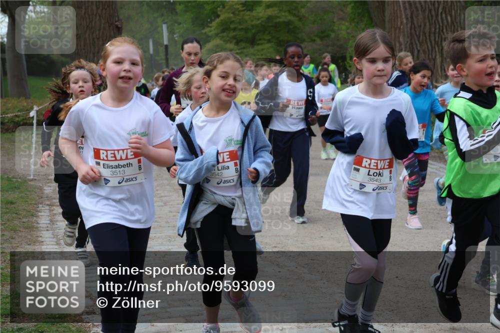 25.04.2026 - Das Zehntel Zöllner http://msf.ph/oto/9593099 25.04.2026 08:45:23 Laufen 3513, 3542, 5, 3543 meine-sportfotos.de