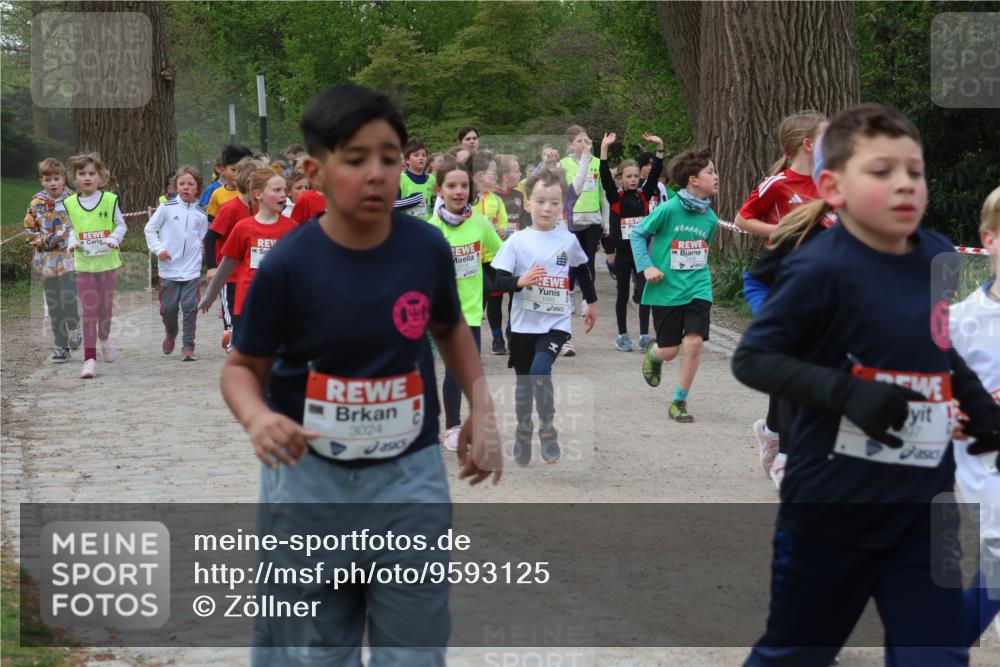 25.04.2026 - Das Zehntel Zöllner http://msf.ph/oto/9593125 25.04.2026 08:45:29 Laufen 3024 meine-sportfotos.de