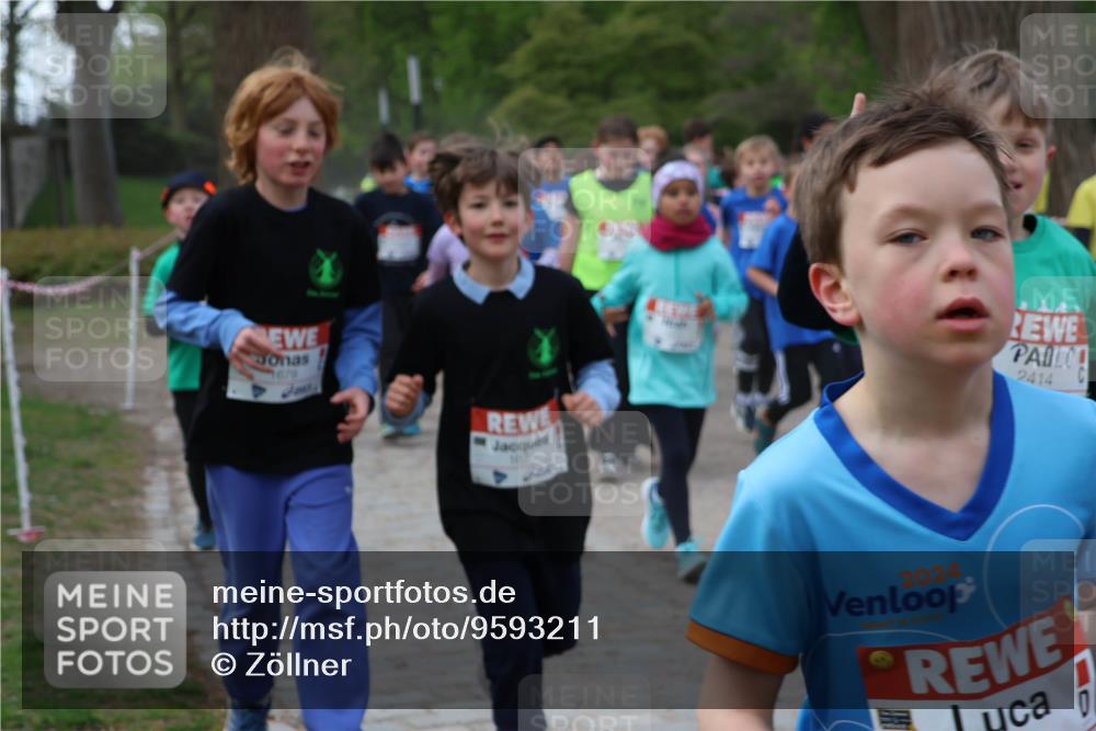 25.04.2026 - Das Zehntel Zöllner http://msf.ph/oto/9593211 25.04.2026 08:45:49 Laufen 1679, 1671, 2414, 2024, 0 meine-sportfotos.de