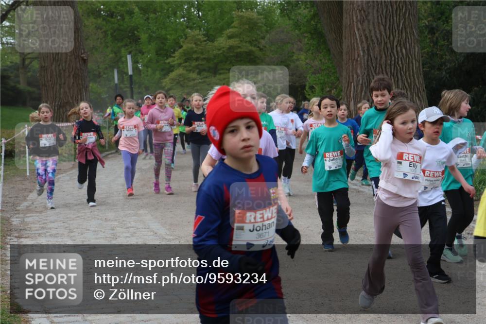 25.04.2026 - Das Zehntel Zöllner http://msf.ph/oto/9593234 25.04.2026 08:45:55 Laufen 3671, 1009, 3454 meine-sportfotos.de