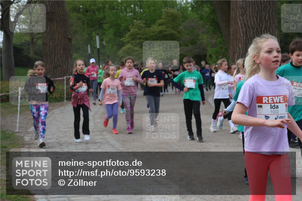 25.04.2026 - Das Zehntel Zöllner http://msf.ph/oto/9593238 25.04.2026 08:45:56 Laufen 691510, 1002, 3647 meine-sportfotos.de