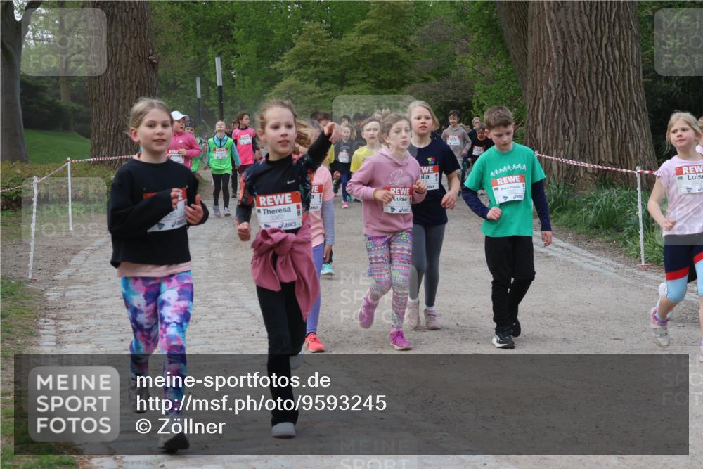 25.04.2026 - Das Zehntel Zöllner http://msf.ph/oto/9593245 25.04.2026 08:45:58 Laufen 365, 3362 meine-sportfotos.de