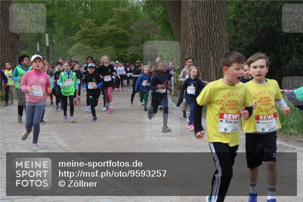 25.04.2026 - Das Zehntel Zöllner http://msf.ph/oto/9593257 25.04.2026 08:46:01 Laufen 2698, 2694 meine-sportfotos.de