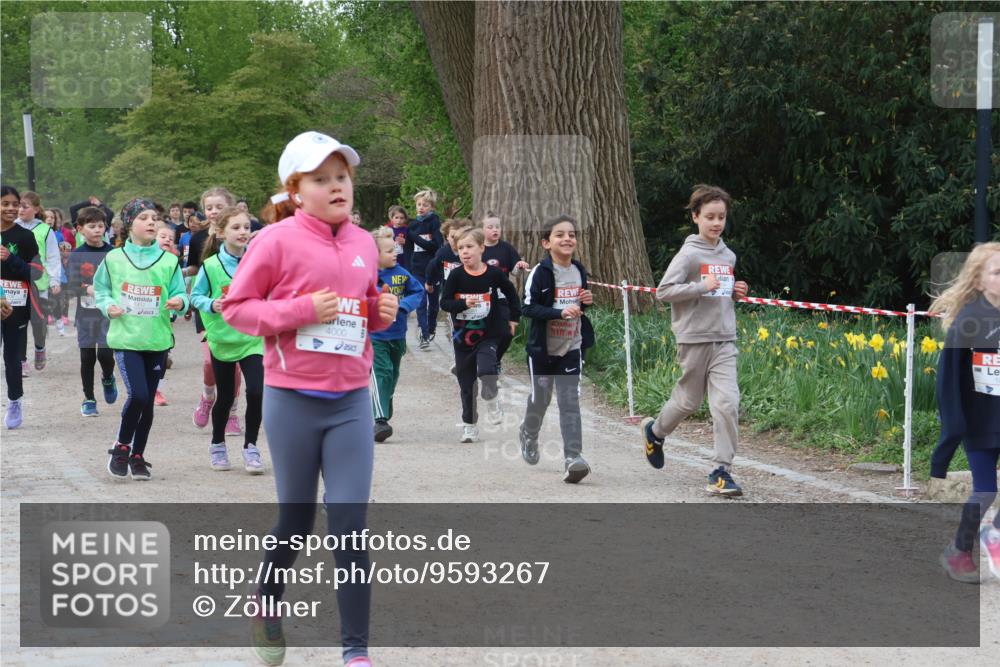 25.04.2026 - Das Zehntel Zöllner http://msf.ph/oto/9593267 25.04.2026 08:46:03 Laufen 4000, 8 meine-sportfotos.de