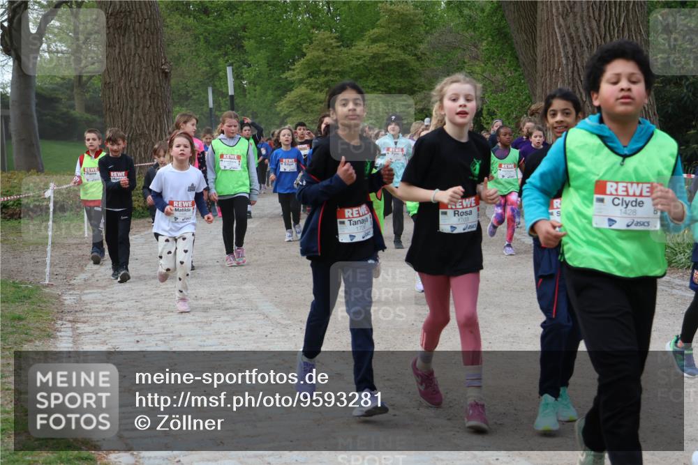 25.04.2026 - Das Zehntel Zöllner http://msf.ph/oto/9593281 25.04.2026 08:46:06 Laufen 5, 1706, 1703, 1428 meine-sportfotos.de