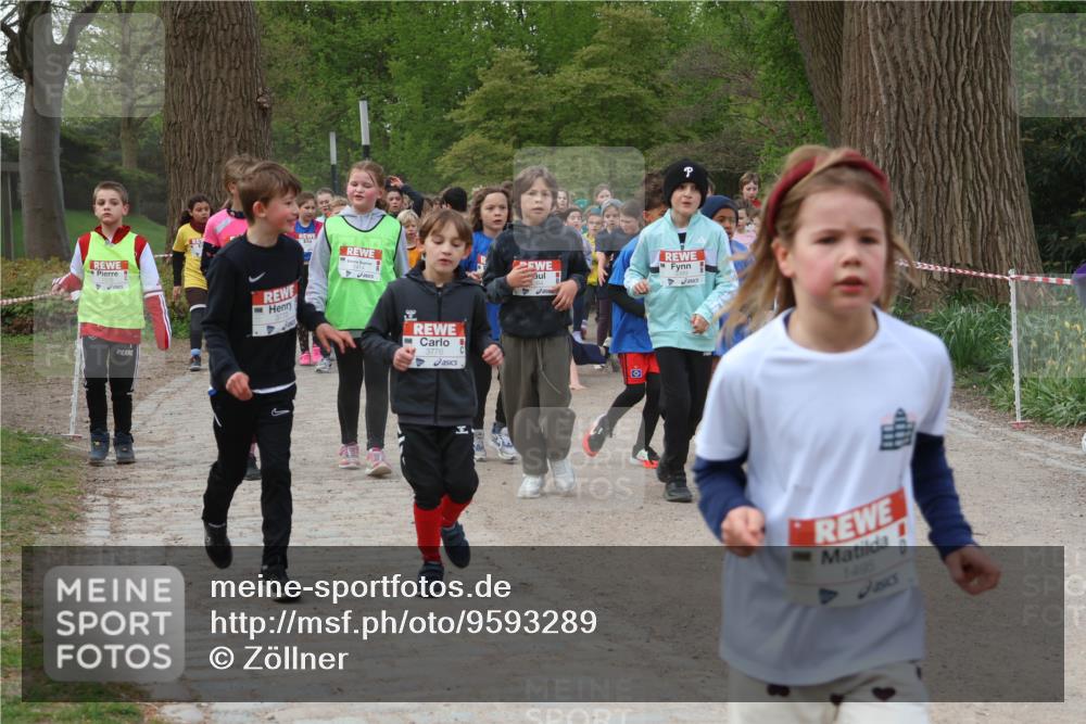25.04.2026 - Das Zehntel Zöllner http://msf.ph/oto/9593289 25.04.2026 08:46:09 Laufen 3776, 1496 meine-sportfotos.de
