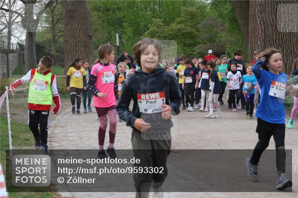 25.04.2026 - Das Zehntel Zöllner http://msf.ph/oto/9593302 25.04.2026 08:46:12 Laufen 3364 meine-sportfotos.de