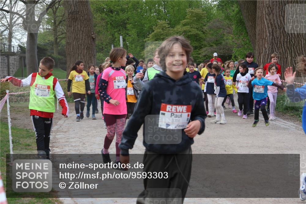 25.04.2026 - Das Zehntel Zöllner http://msf.ph/oto/9593303 25.04.2026 08:46:12 Laufen 1076, 3364 meine-sportfotos.de