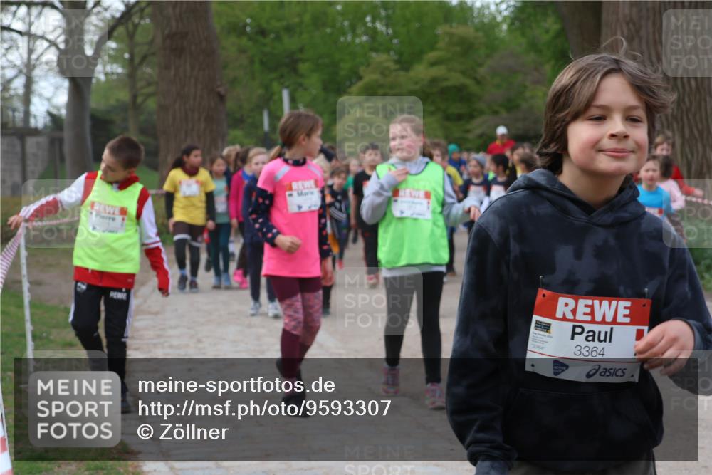 25.04.2026 - Das Zehntel Zöllner http://msf.ph/oto/9593307 25.04.2026 08:46:13 Laufen 3364 meine-sportfotos.de