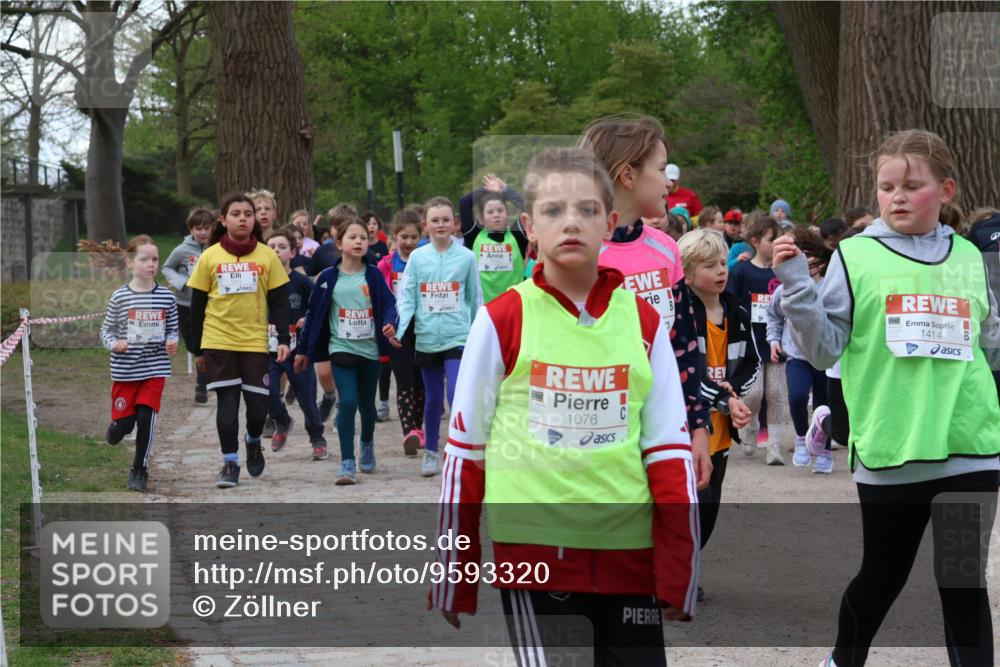 25.04.2026 - Das Zehntel Zöllner http://msf.ph/oto/9593320 25.04.2026 08:46:16 Laufen 1414, 1076 meine-sportfotos.de
