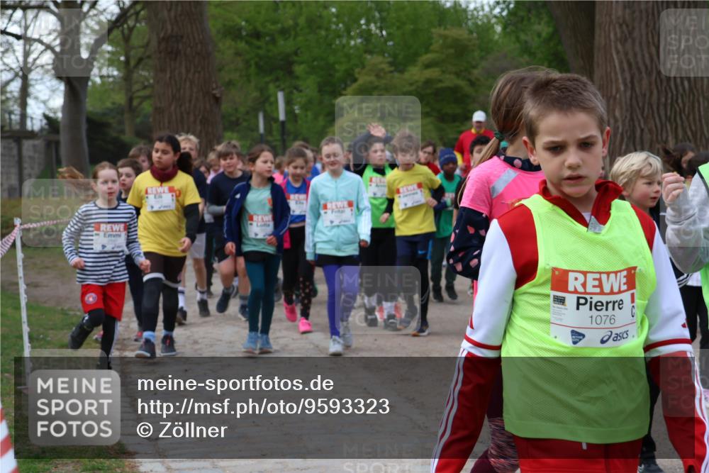 25.04.2026 - Das Zehntel Zöllner http://msf.ph/oto/9593323 25.04.2026 08:46:16 Laufen 1076 meine-sportfotos.de