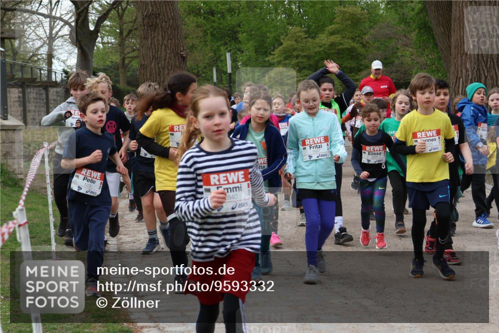 25.04.2026 - Das Zehntel Zöllner http://msf.ph/oto/9593332 25.04.2026 08:46:18 Laufen 1232, 840, 1637, 1226, 2725 meine-sportfotos.de