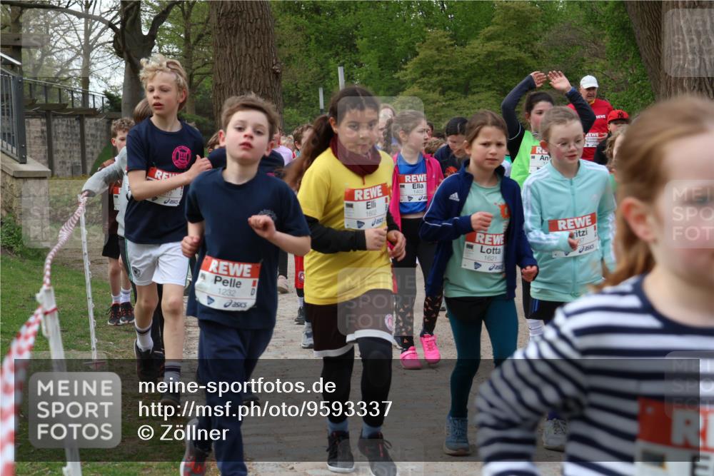 25.04.2026 - Das Zehntel Zöllner http://msf.ph/oto/9593337 25.04.2026 08:46:19 Laufen 1232, 1602, 1403, 1621, 87 meine-sportfotos.de