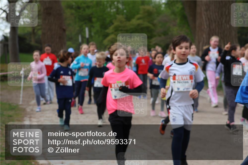 25.04.2026 - Das Zehntel Zöllner http://msf.ph/oto/9593371 25.04.2026 08:46:25 Laufen  meine-sportfotos.de