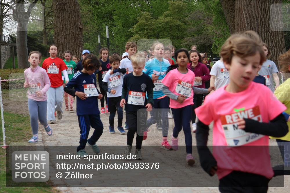 25.04.2026 - Das Zehntel Zöllner http://msf.ph/oto/9593376 25.04.2026 08:46:26 Laufen 1063 meine-sportfotos.de