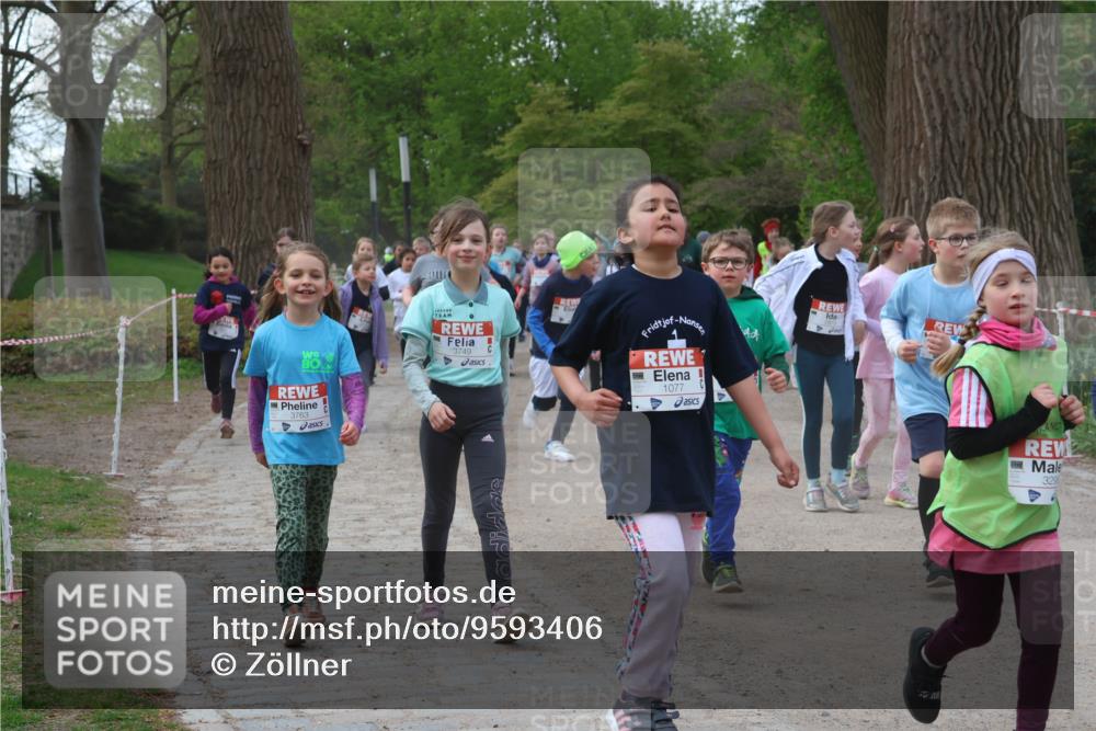 25.04.2026 - Das Zehntel Zöllner http://msf.ph/oto/9593406 25.04.2026 08:46:33 Laufen 3763, 3749, 1077, 329 meine-sportfotos.de