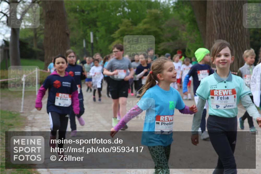 25.04.2026 - Das Zehntel Zöllner http://msf.ph/oto/9593417 25.04.2026 08:46:36 Laufen 3763, 3749 meine-sportfotos.de