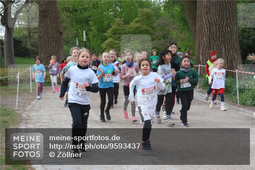 25.04.2026 - Das Zehntel Zöllner http://msf.ph/oto/9593437 25.04.2026 08:46:39 Laufen 422, 3448, 3457 meine-sportfotos.de