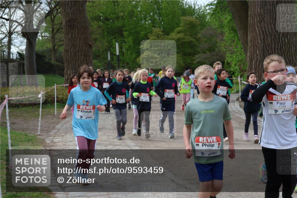 25.04.2026 - Das Zehntel Zöllner http://msf.ph/oto/9593459 25.04.2026 08:46:44 Laufen 2177, 1749, 1750 meine-sportfotos.de