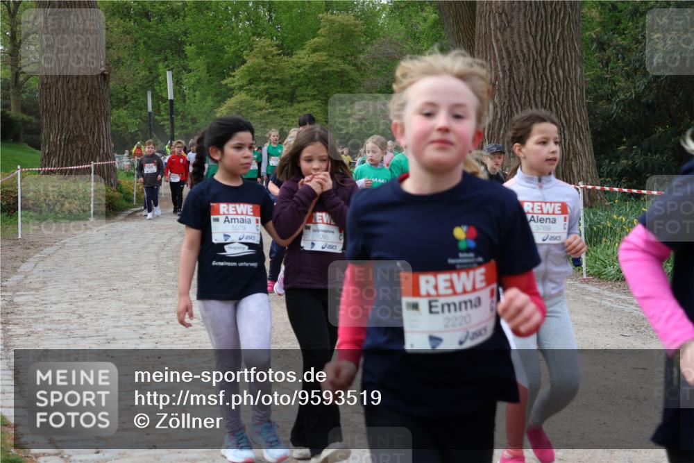 25.04.2026 - Das Zehntel Zöllner http://msf.ph/oto/9593519 25.04.2026 08:46:55 Laufen 1079, 096, 2220, 3769 meine-sportfotos.de