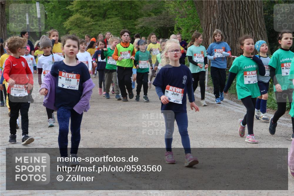 25.04.2026 - Das Zehntel Zöllner http://msf.ph/oto/9593560 25.04.2026 08:47:10 Laufen 1932, 1235, 1227, 2431 meine-sportfotos.de