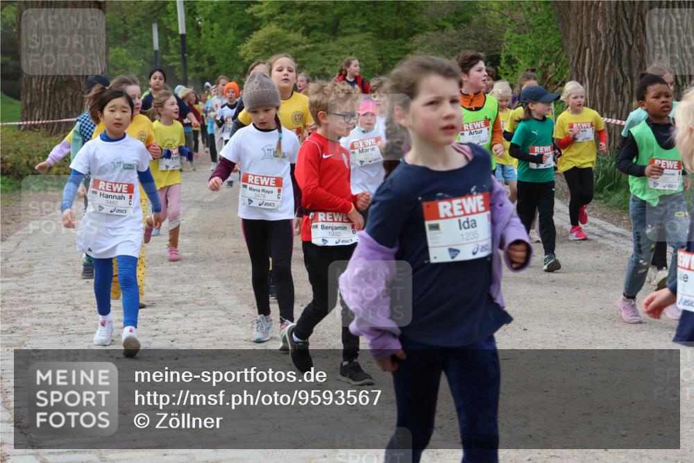 25.04.2026 - Das Zehntel Zöllner http://msf.ph/oto/9593567 25.04.2026 08:47:12 Laufen 3482, 3478, 1932, 1235 meine-sportfotos.de
