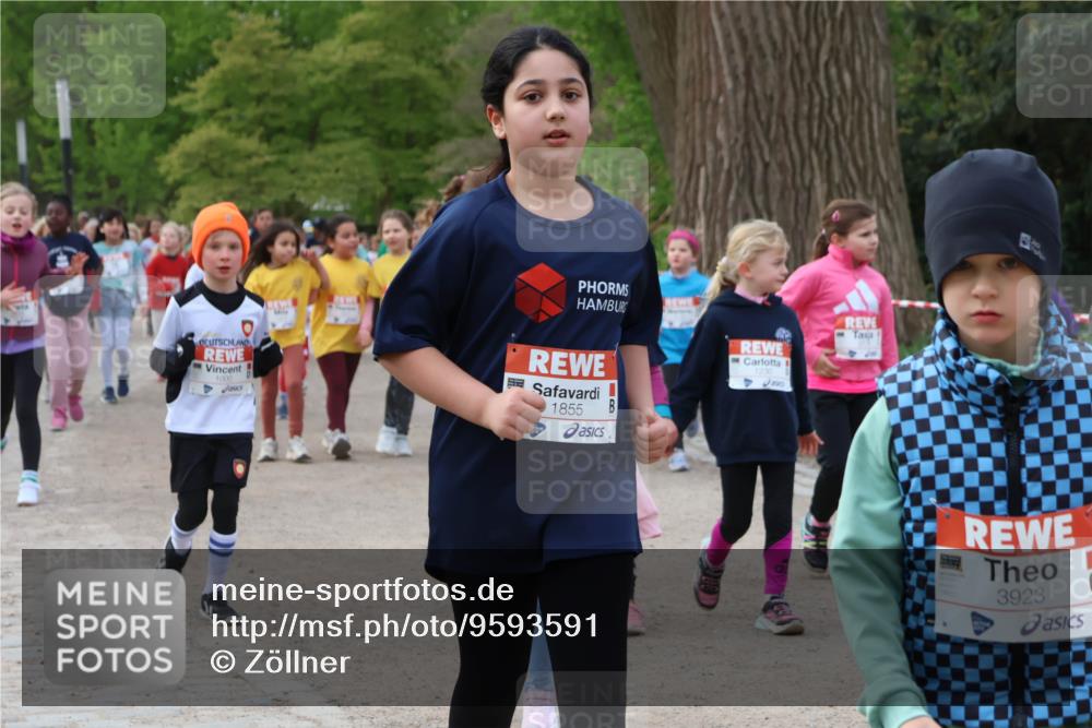 25.04.2026 - Das Zehntel Zöllner http://msf.ph/oto/9593591 25.04.2026 08:47:18 Laufen 1000, 1855, 1230, 3923 meine-sportfotos.de